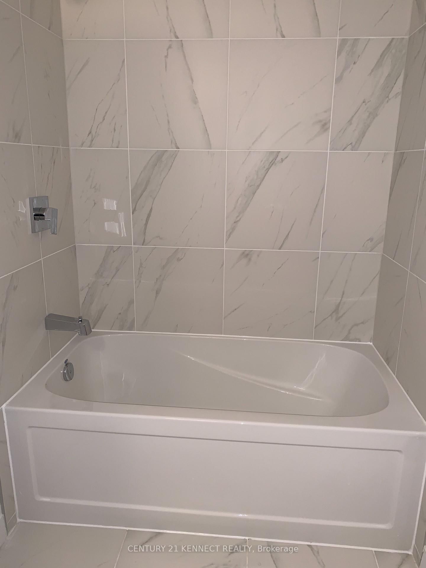 31 Tippett Road, Unit 505 - Photo 16