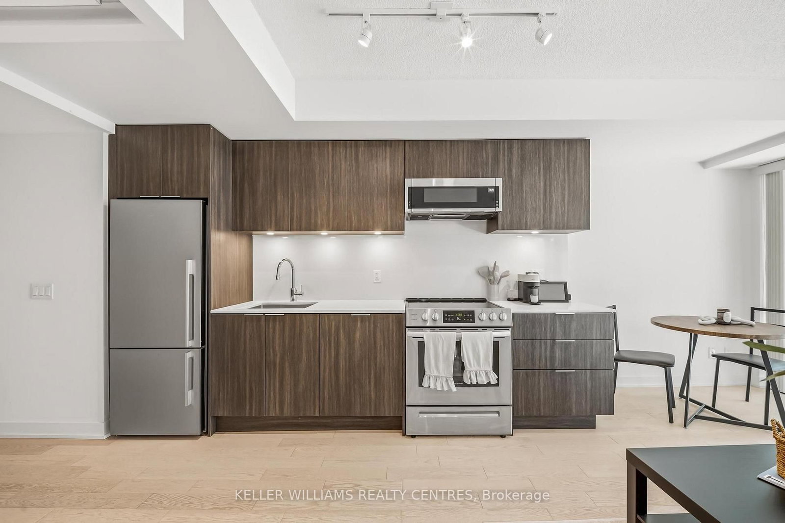 25 Richmond Street E, Unit 704 - Photo 15