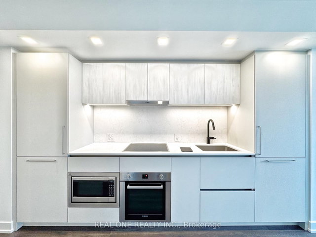 2410 - 609 Sherbourne Street