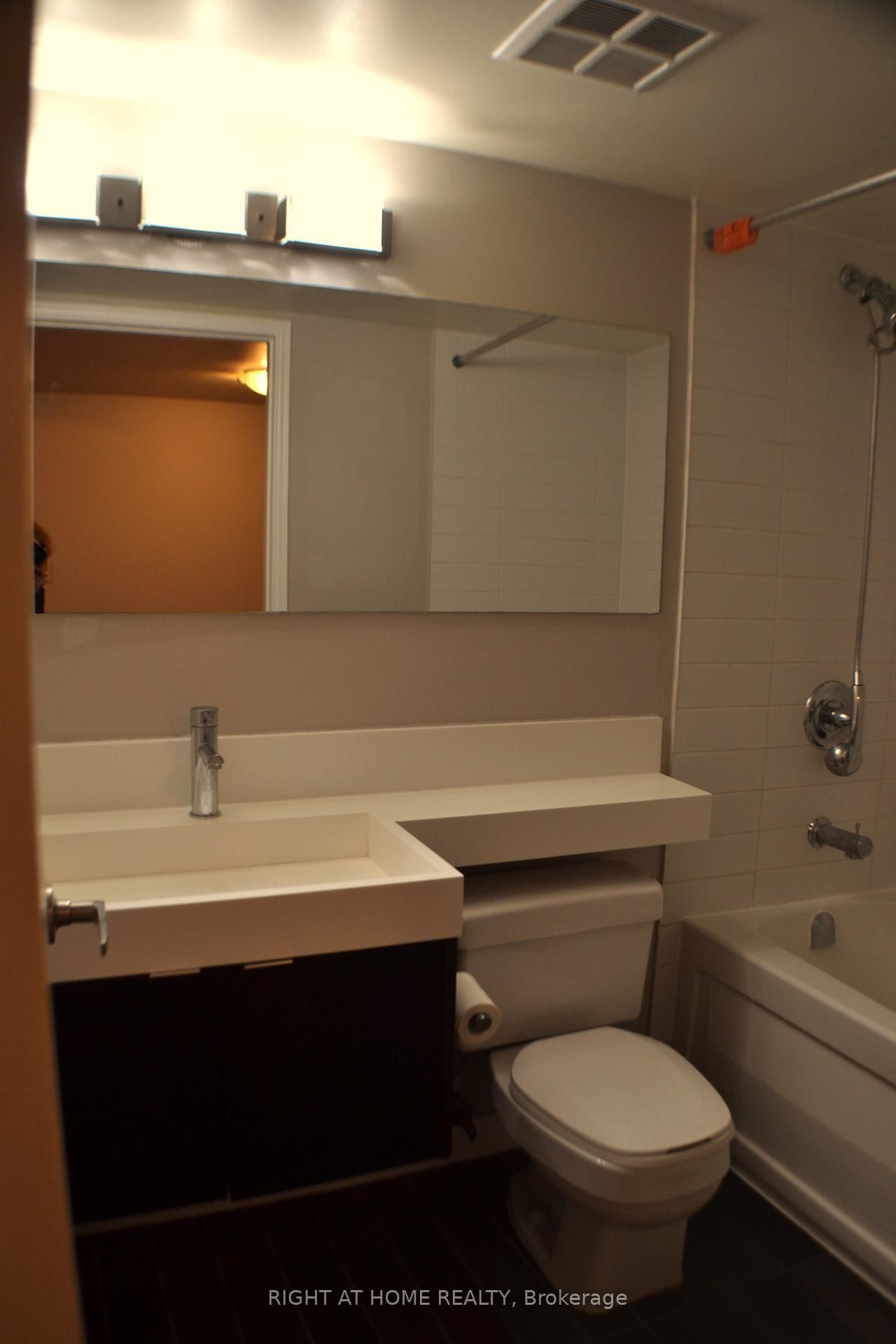 25 Telegram Mews, Unit 1005 - Photo 29