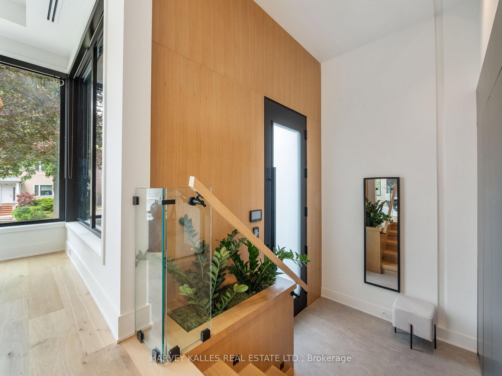 585 Bedford park Avenue, Toronto, ON, photo 2