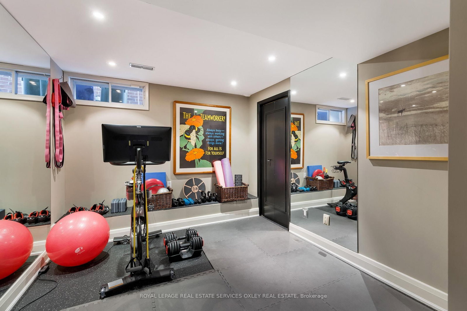 Listing Image 35