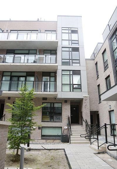 26 - 851 Sheppard Avenue W