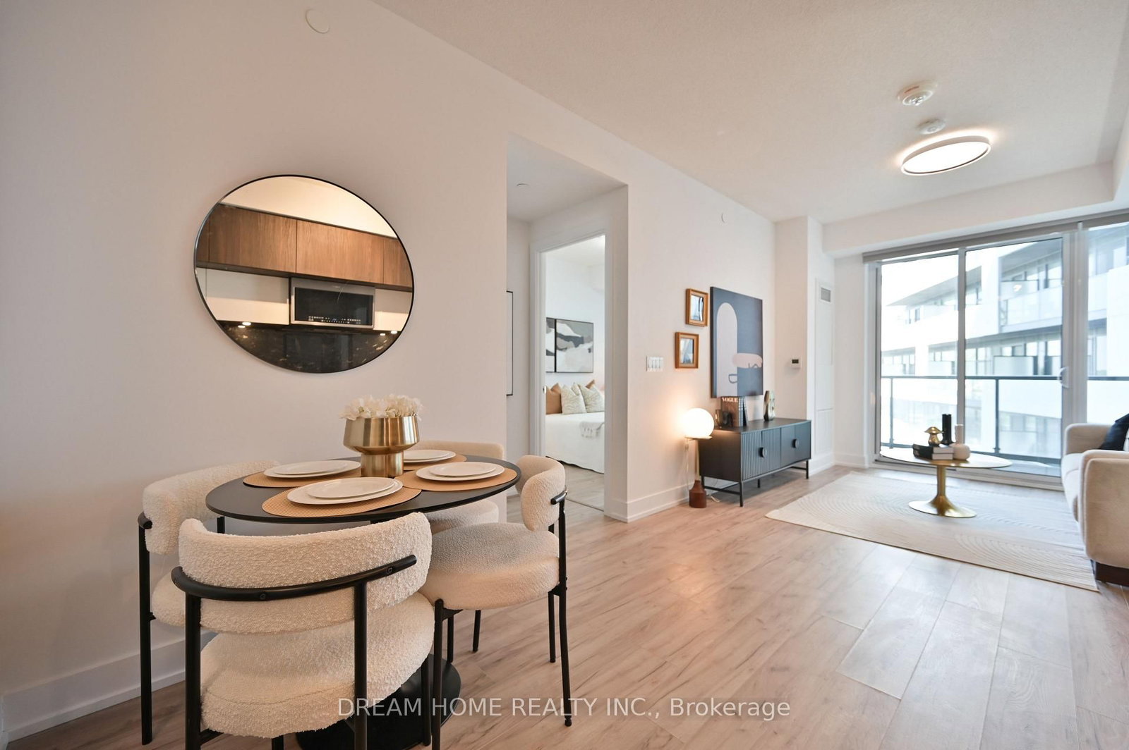 802-25 Adra Grado Way, Toronto, ON, photo 5