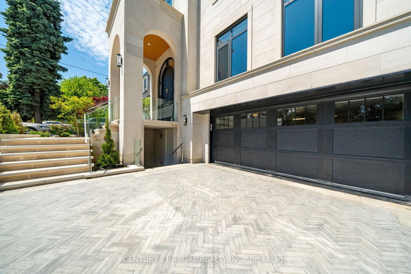 43 Wanless Crescent