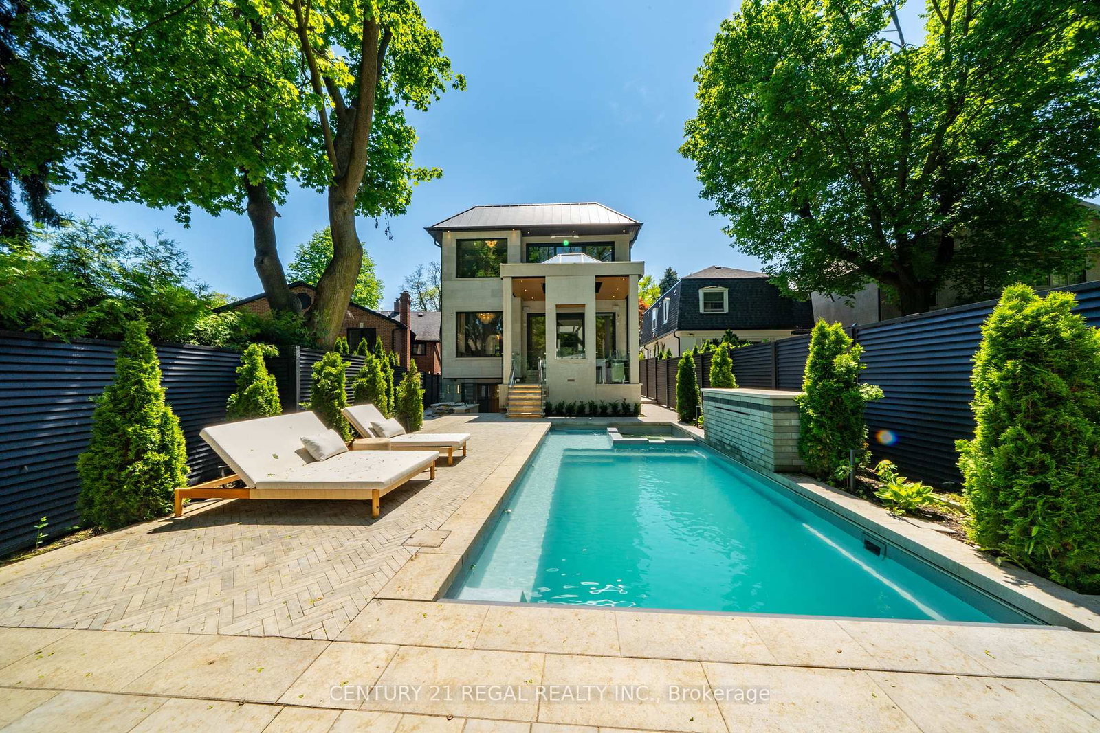 43 Wanless Crescent • Toronto, ON photo 43
