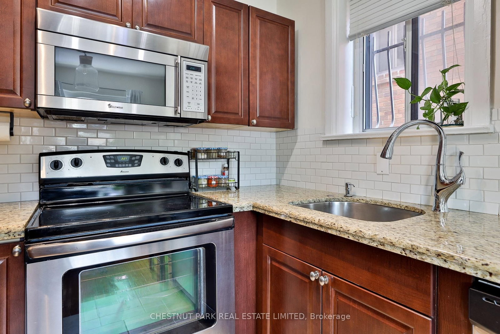 1648 Bathurst Street, Unit 5 - Photo 12