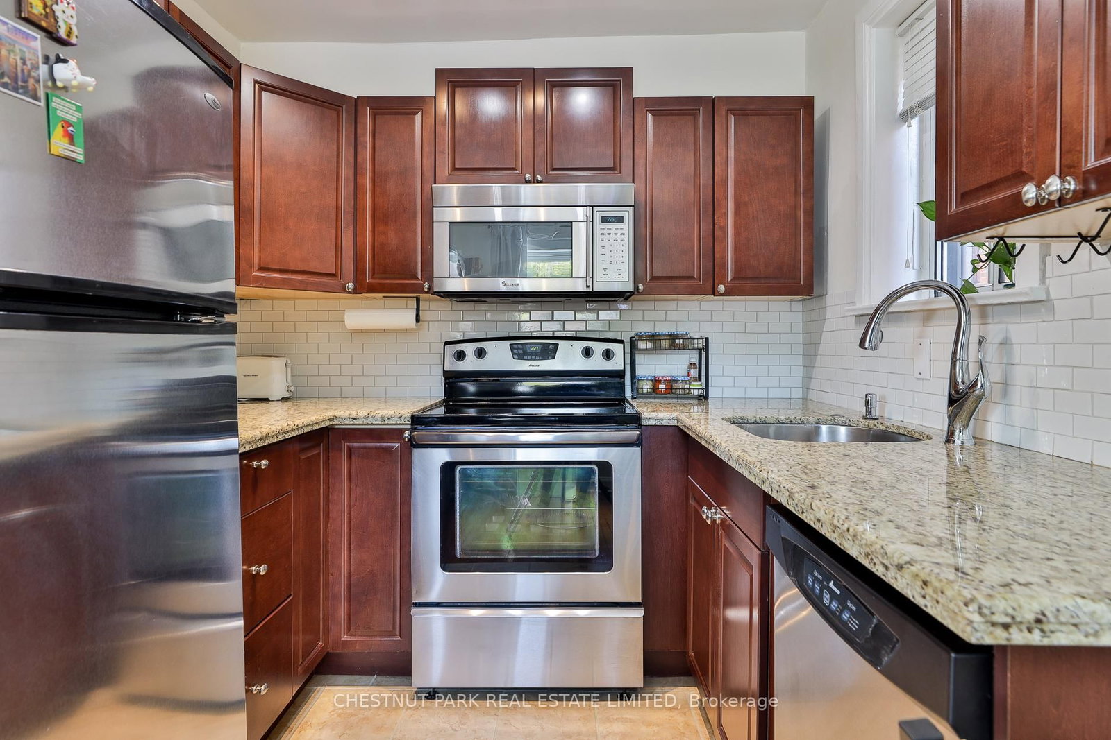 1648 Bathurst Street, Unit 5 - Photo 15