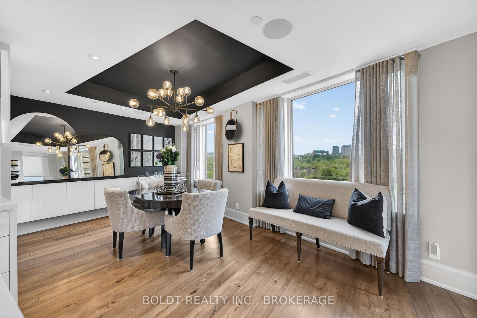 181 Davenport Road • #702 • Toronto, ON photo 17