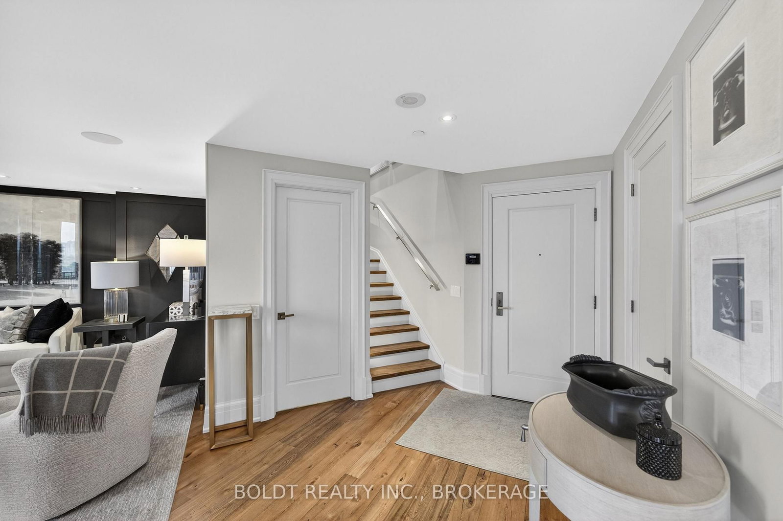 181 Davenport Road • #702 • Toronto, ON photo 19
