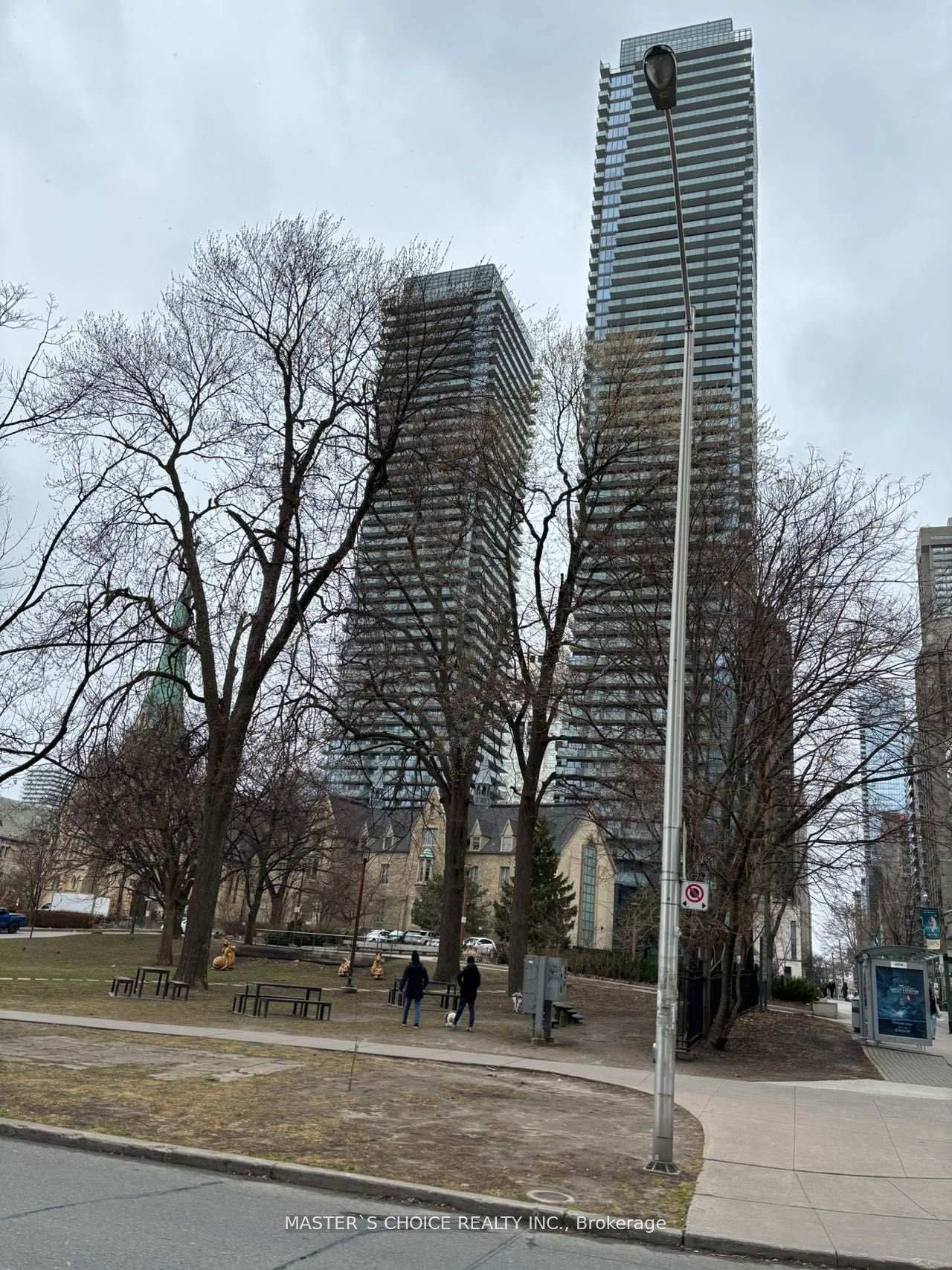 1080 Bay Street, Unit 411