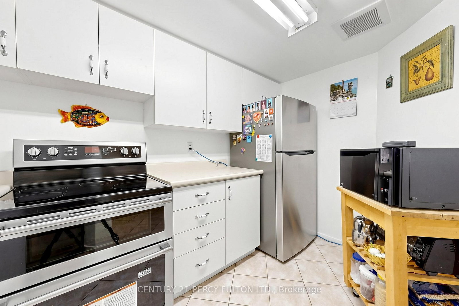 77 Maitland Place • #224 • Toronto, ON photo 16