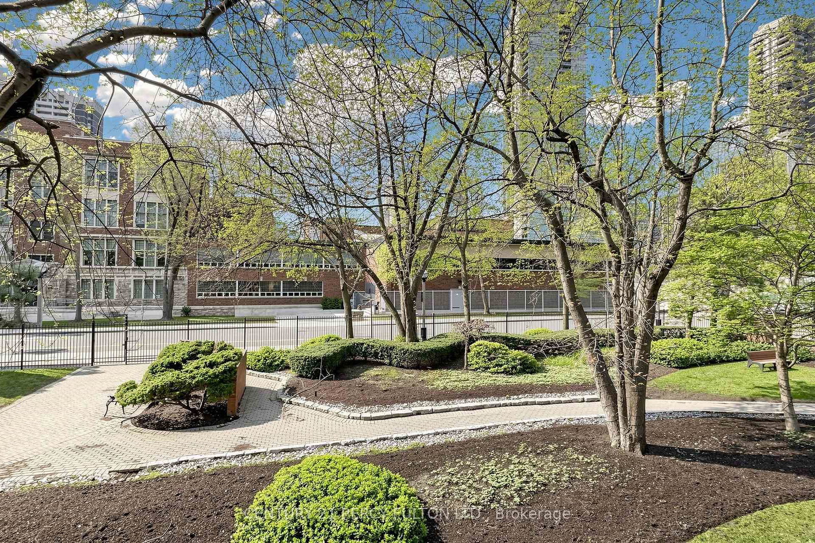 77 Maitland Place • #224 • Toronto, ON photo 31