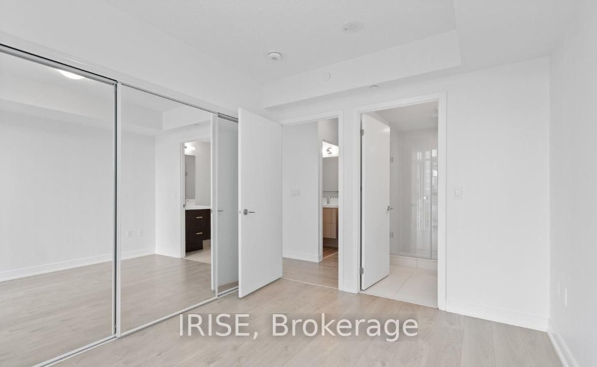 50 Wellesley Street E, Unit 2602 - Photo 17