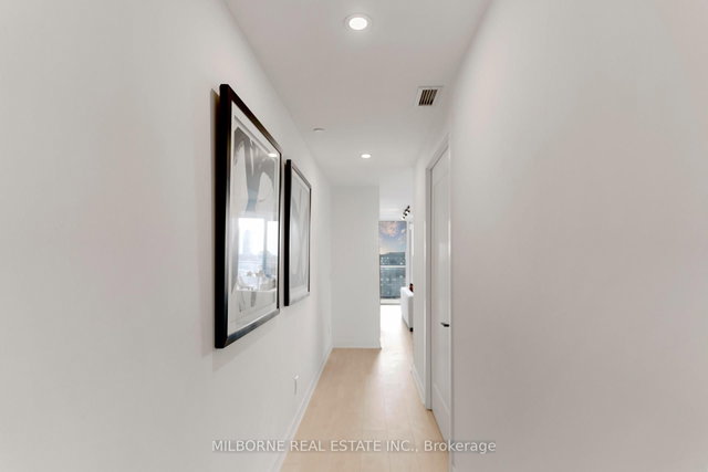 2105 - 5 Defries Street