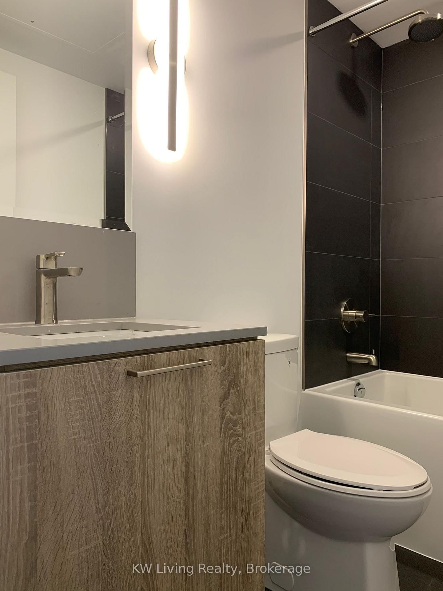19 Western Battery Road, Unit 3105 - Photo 8