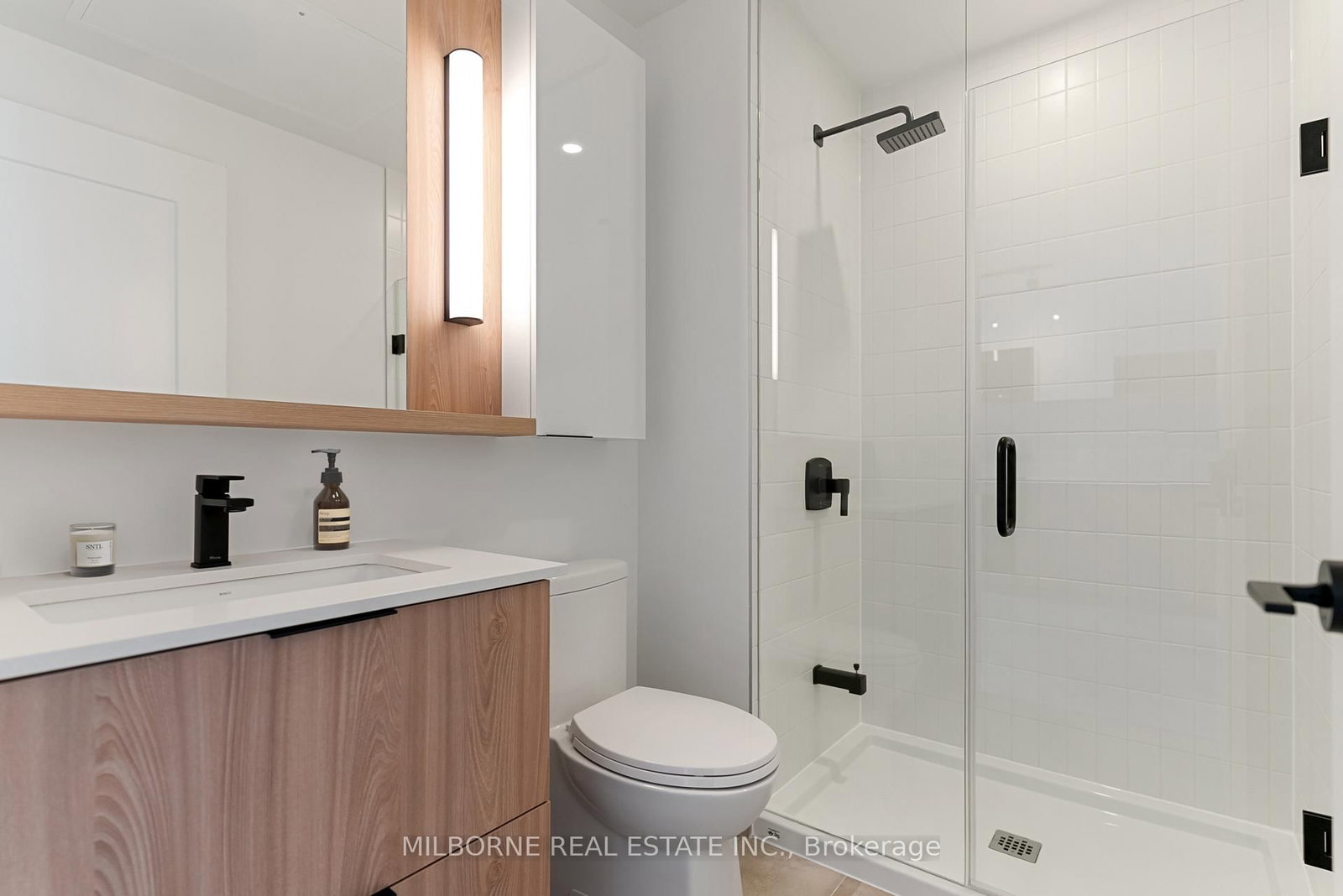 5 Defries Street, Unit 3513 - Photo 6