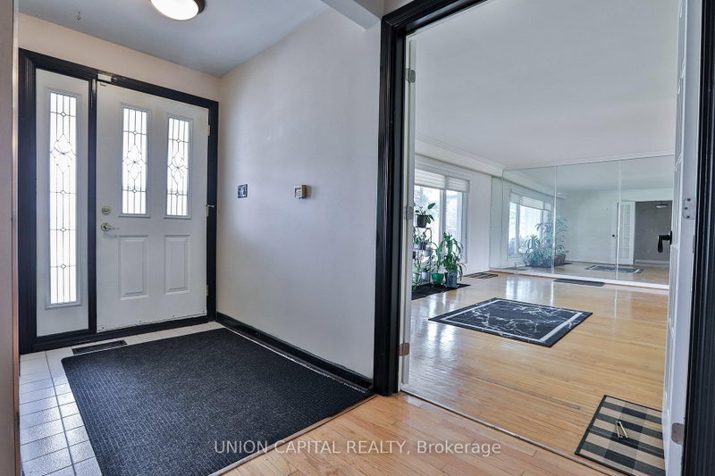 228 Maxwell Street