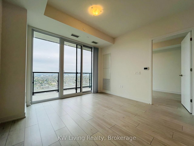 2825 - 5858 Yonge Street