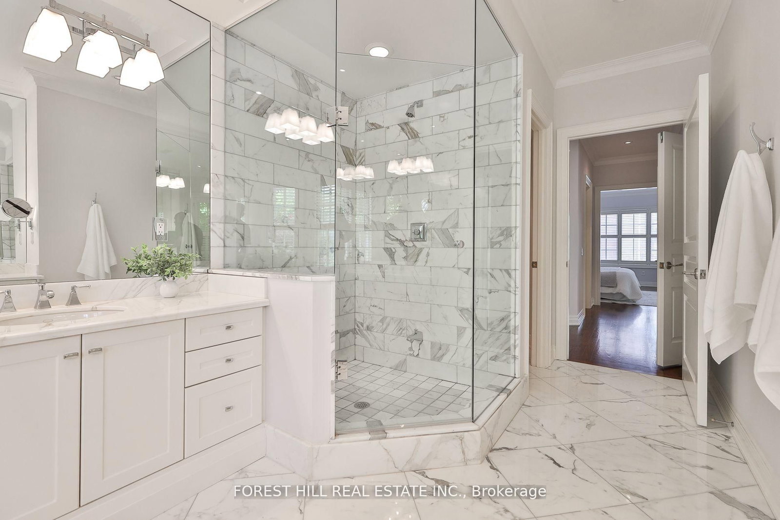 109 Lonsdale Road • Toronto, ON photo 26