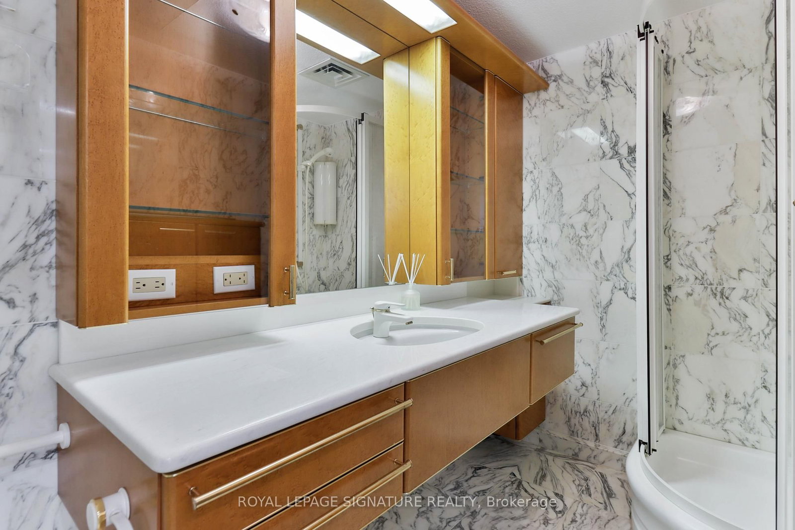 55 Harbour Square • #PH10 • Toronto, ON photo 27