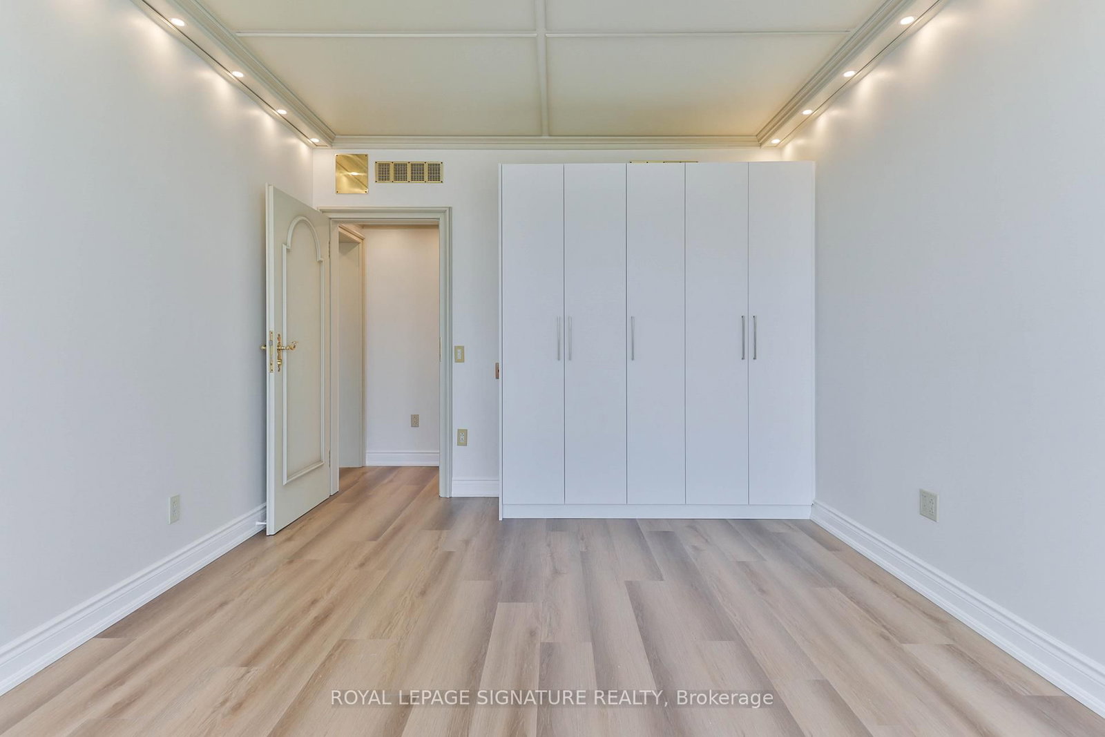 55 Harbour Square • #PH10 • Toronto, ON photo 31