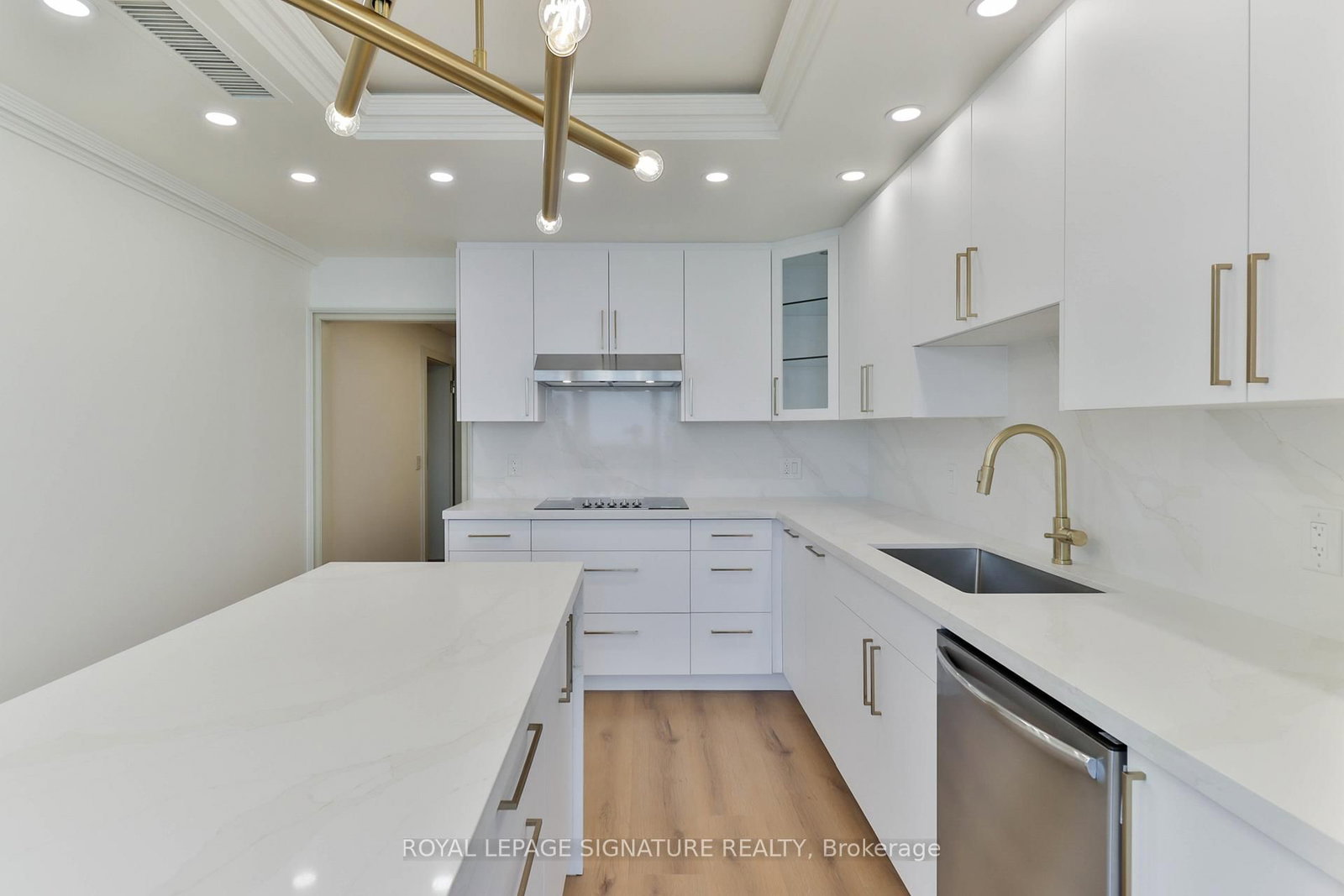 55 Harbour Square • #PH10 • Toronto, ON photo 8