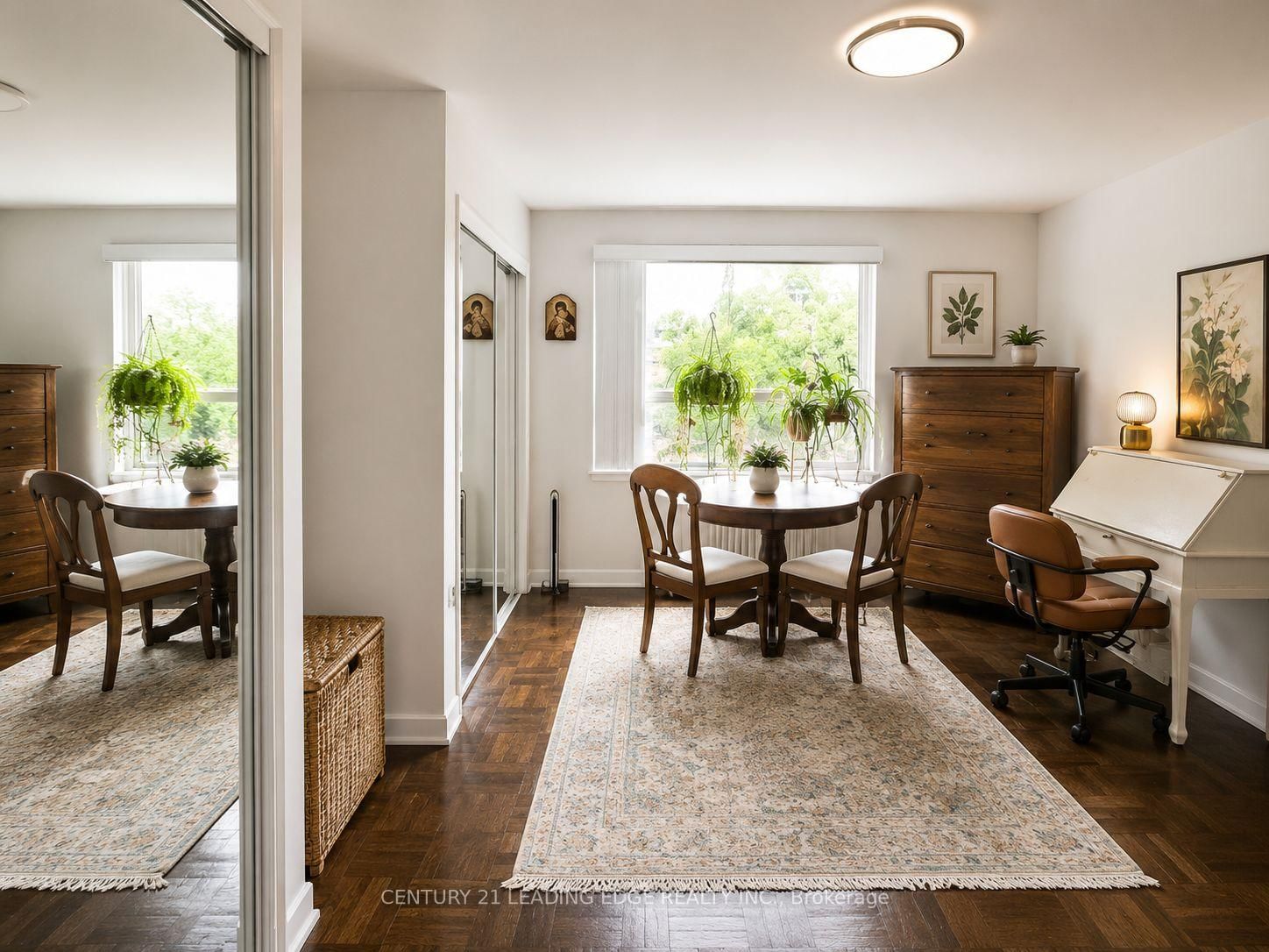 103 Avenue Road, Unit 211 - Photo 4