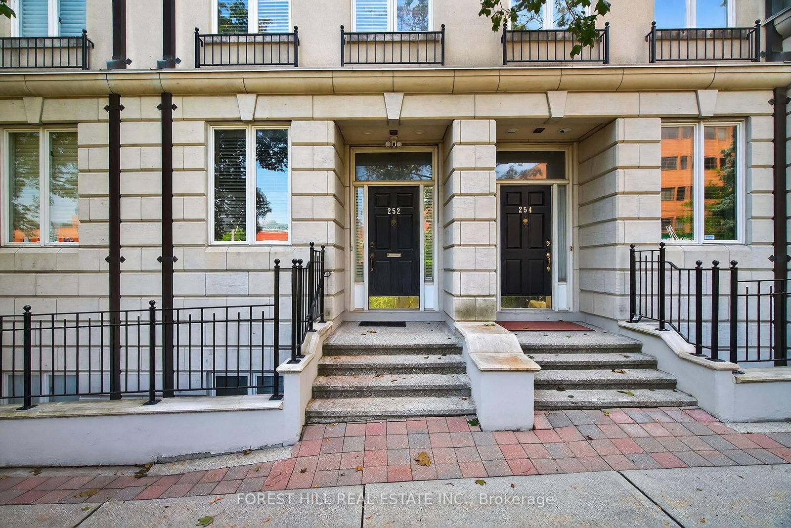 252 Spadina Road • Toronto, ON photo 50