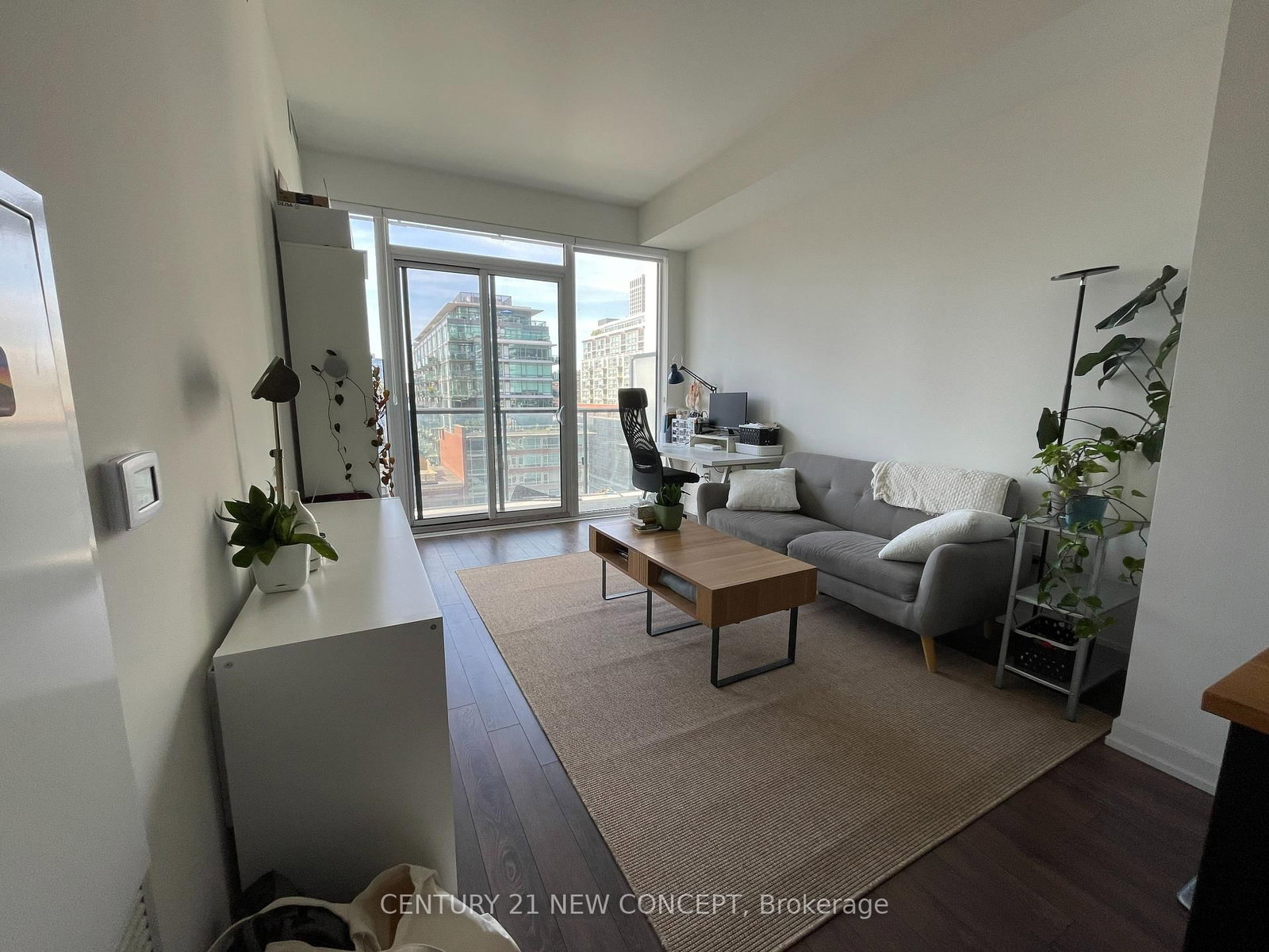 158 Front Street E • #1009 • Toronto, ON photo 11