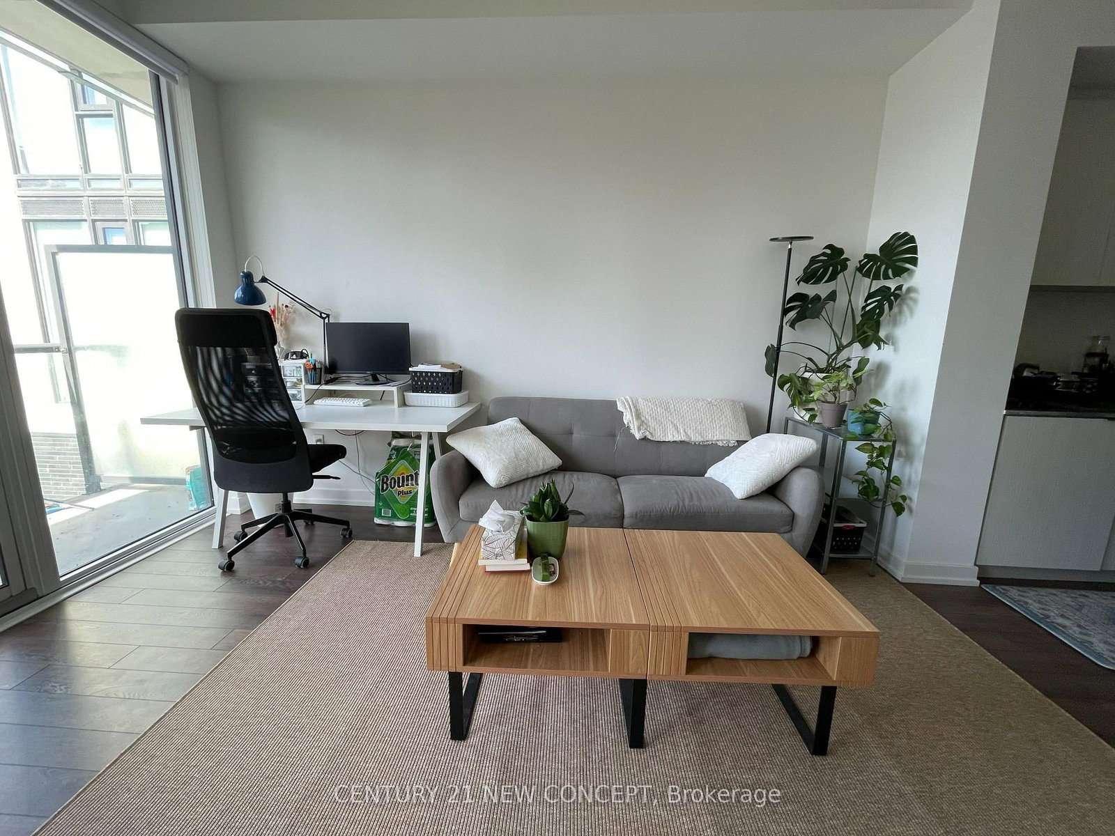 158 Front Street E • #1009 • Toronto, ON photo 8