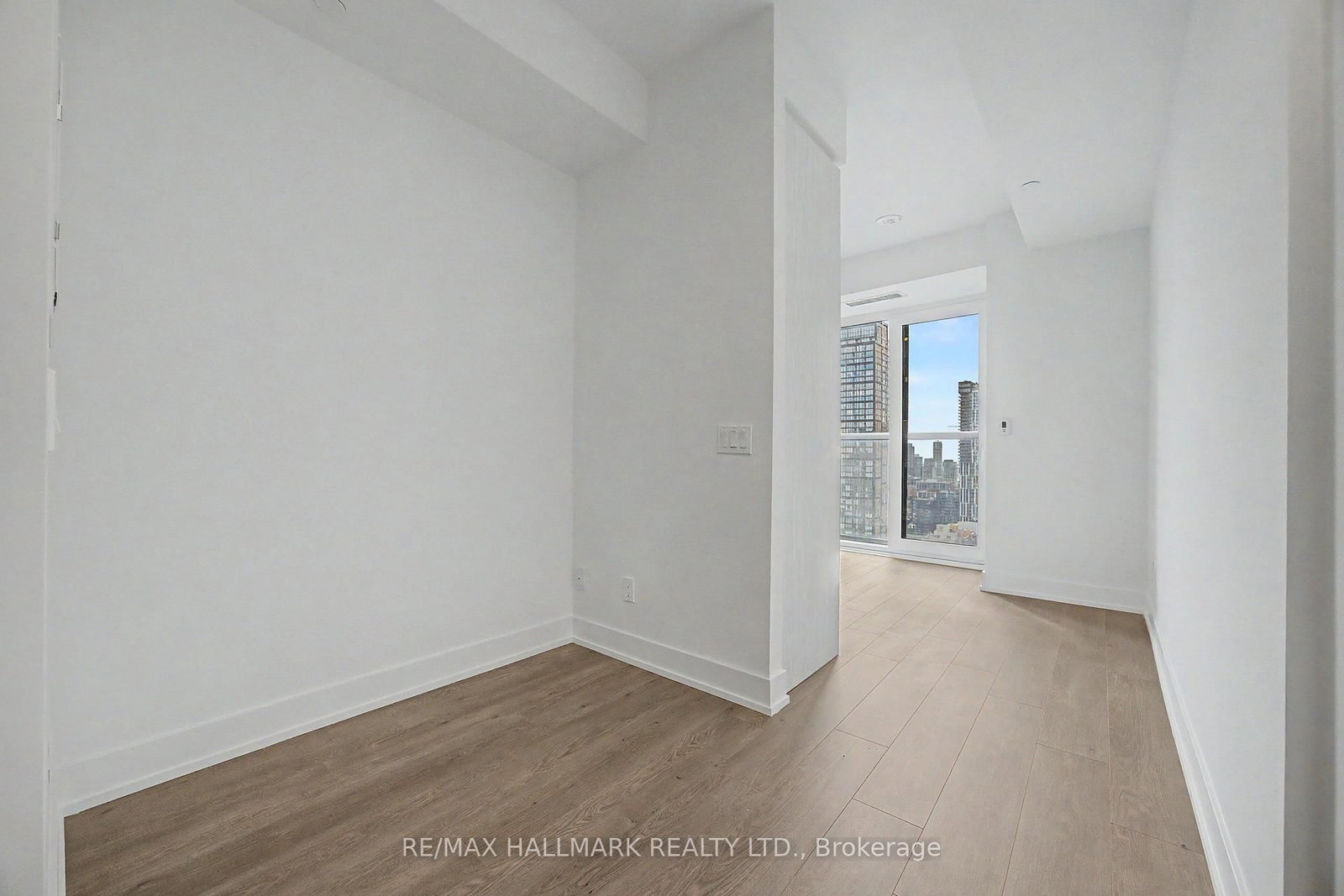 308 Jarvis Street, Unit 2801 - Photo 11