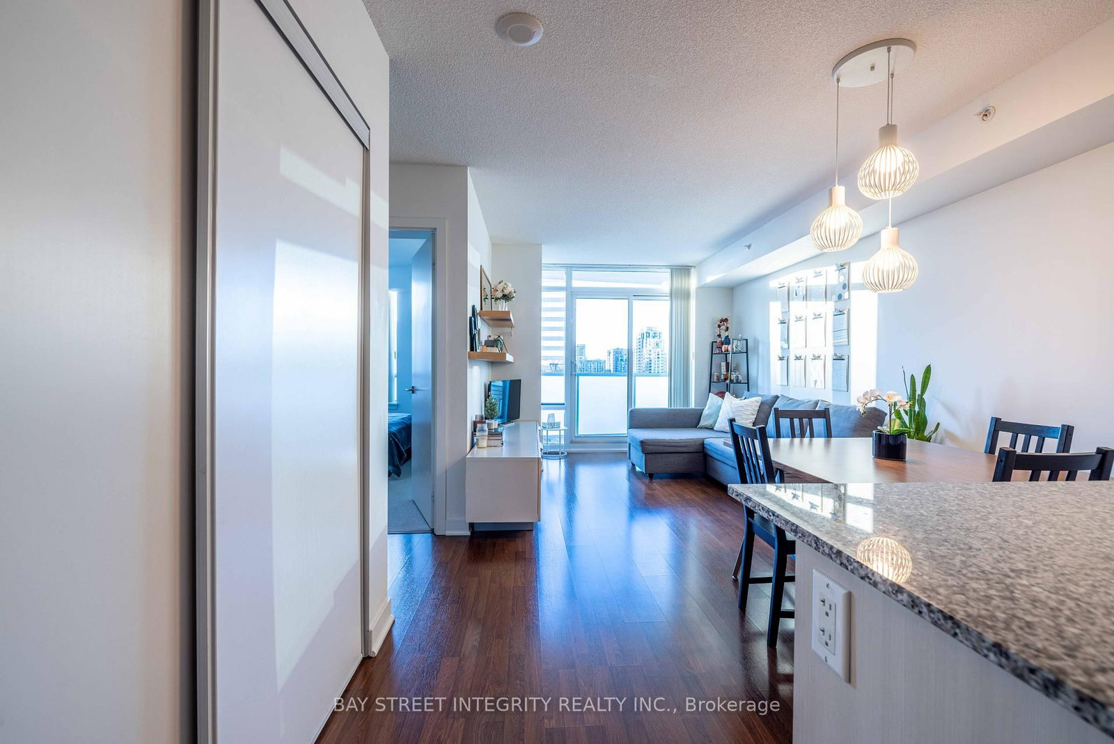 5740 Yonge Street, Unit 1510 - Photo 18