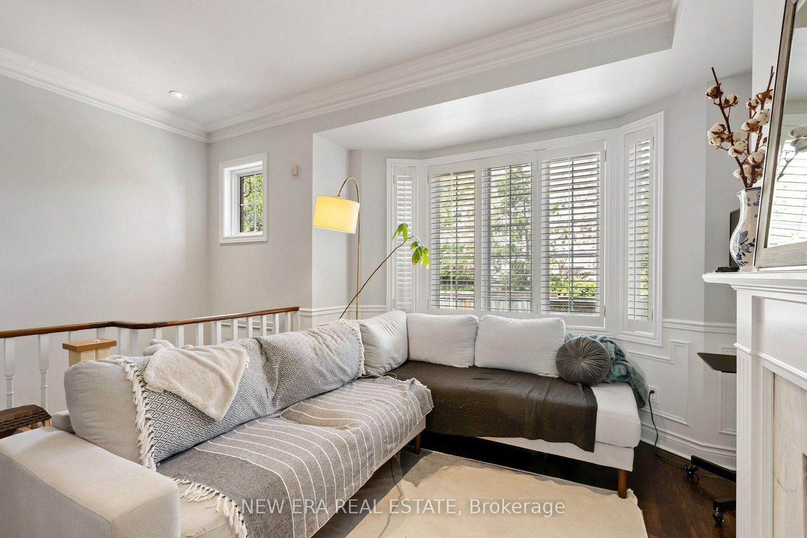 35 Spruce Street • #B • Toronto, ON photo 8
