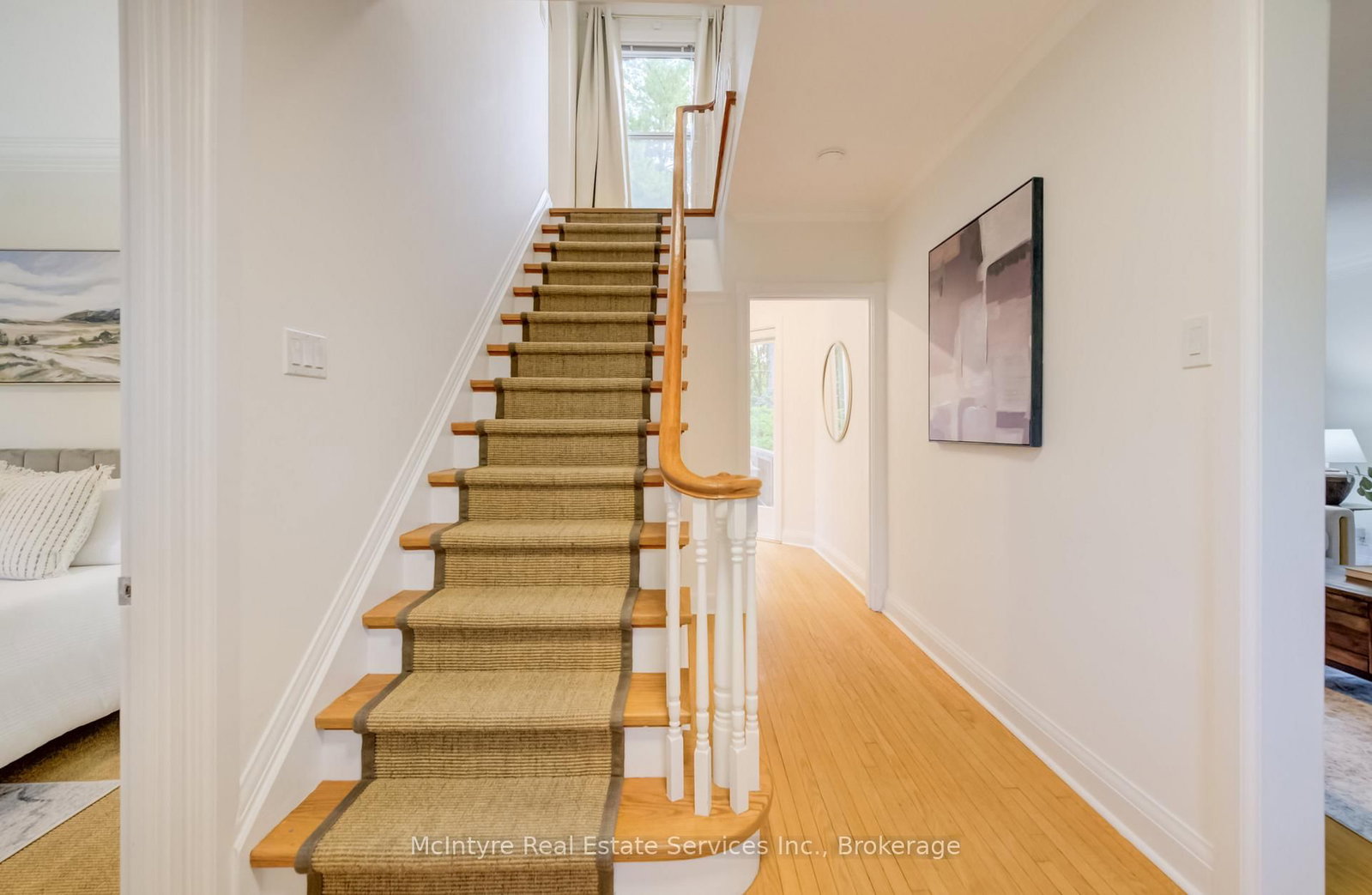 560 Blythwood Road • Toronto, ON photo 4