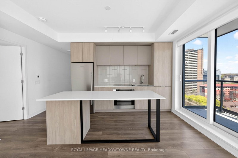 1102 - 130 River Street