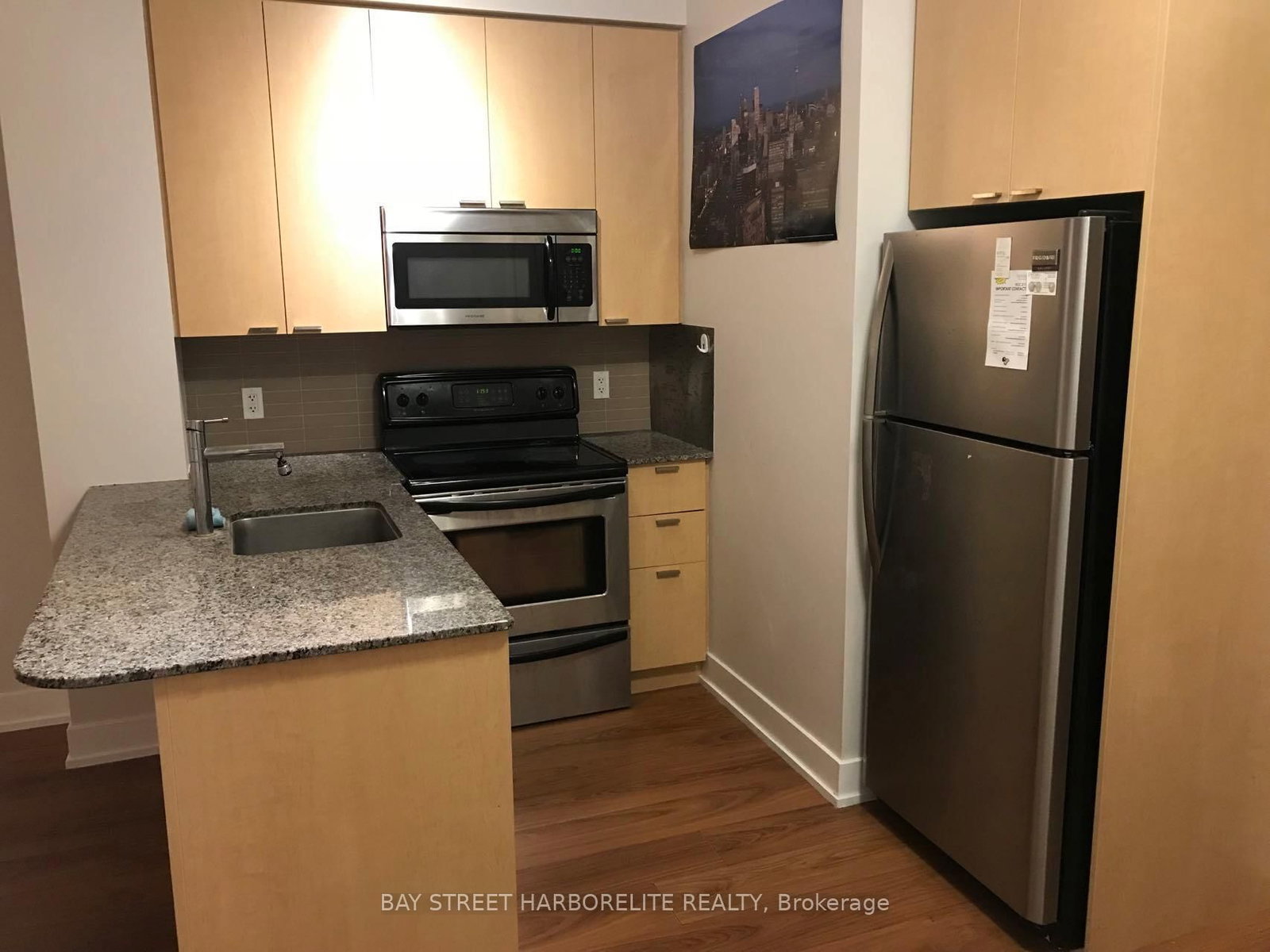 23 Sheppard Avenue E, Unit 2507 - Photo 4
