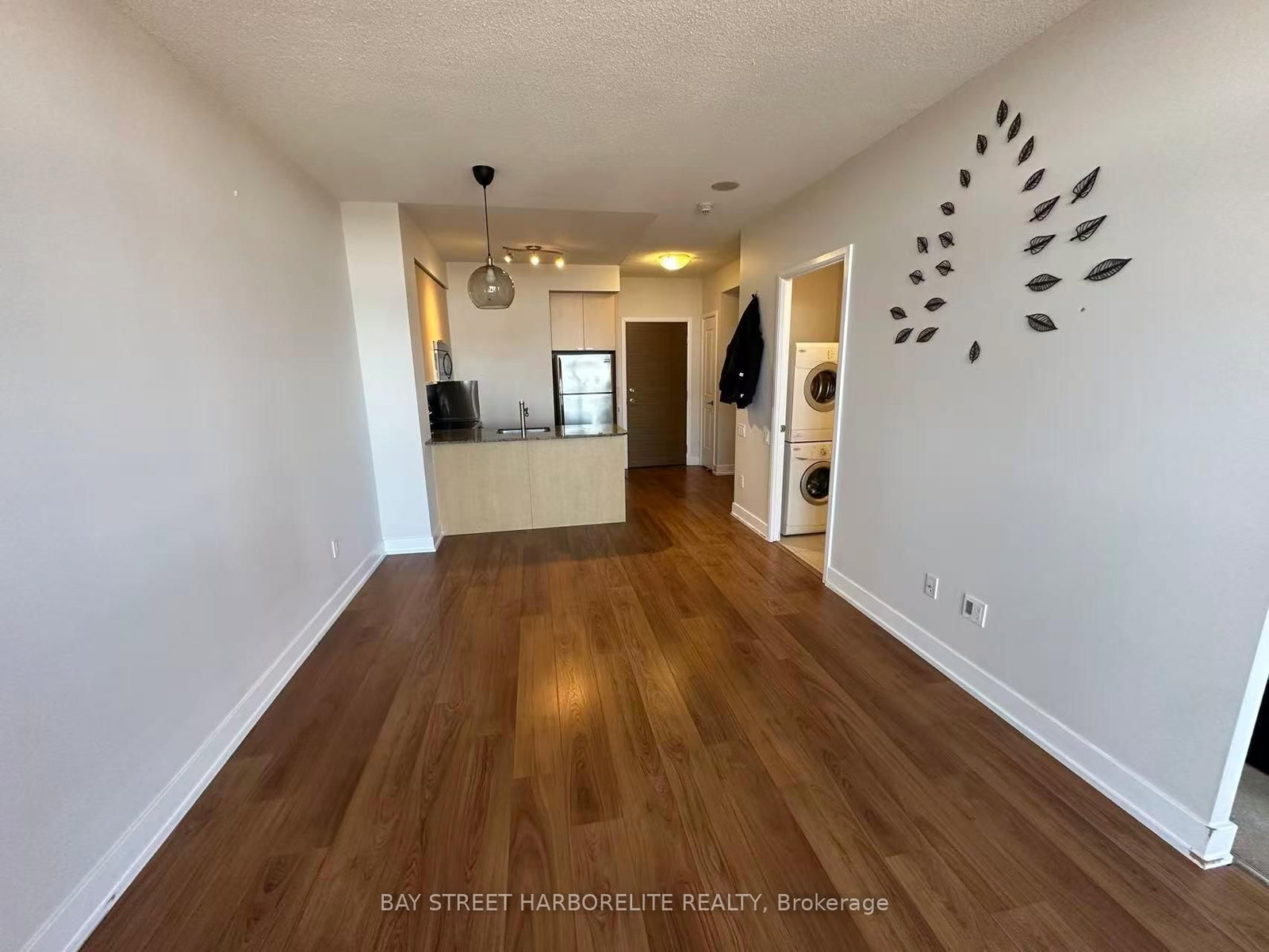 23 Sheppard Avenue E, Unit 2507 - Photo 9