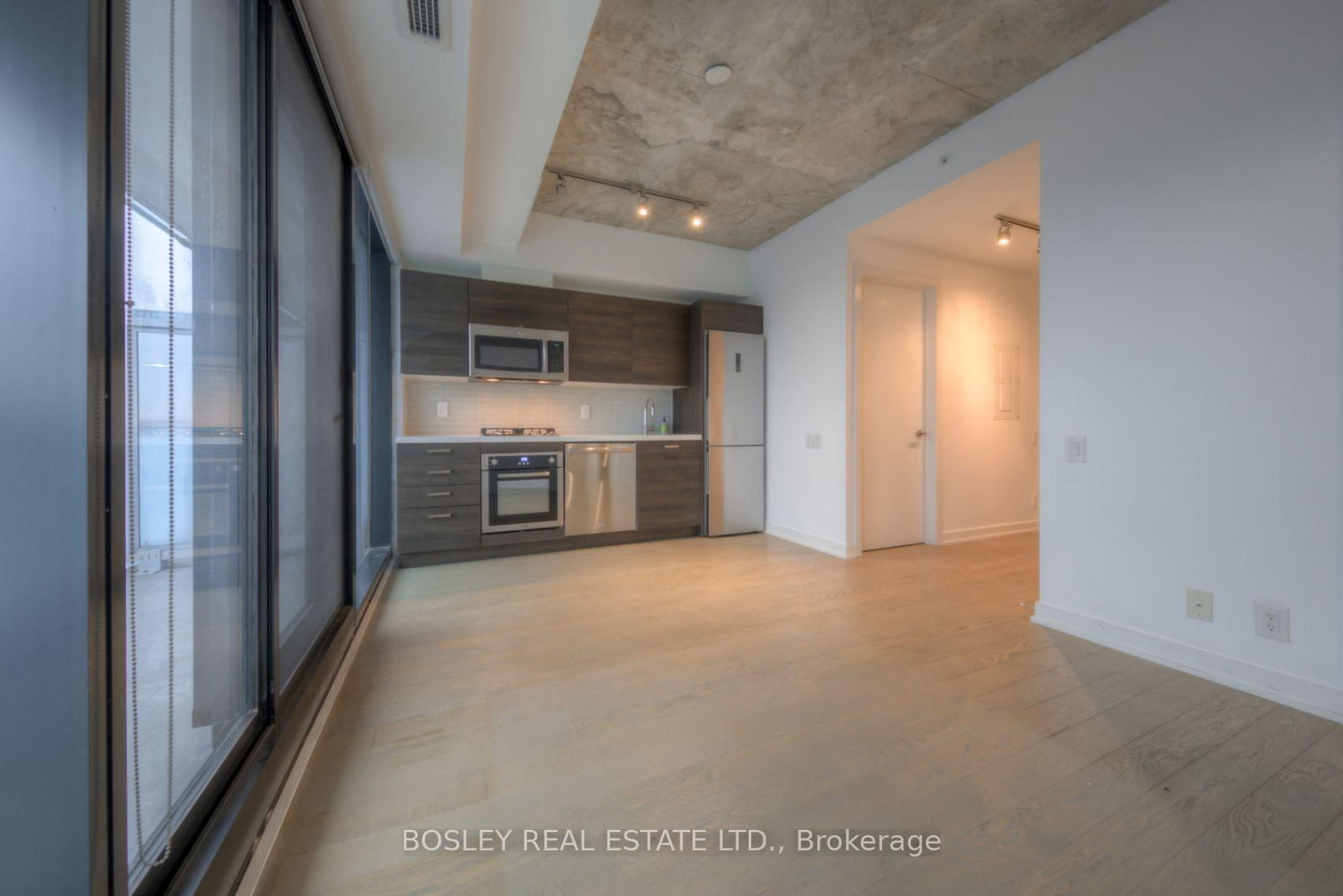 11 Charlotte Street, Unit 3104 - Photo 3