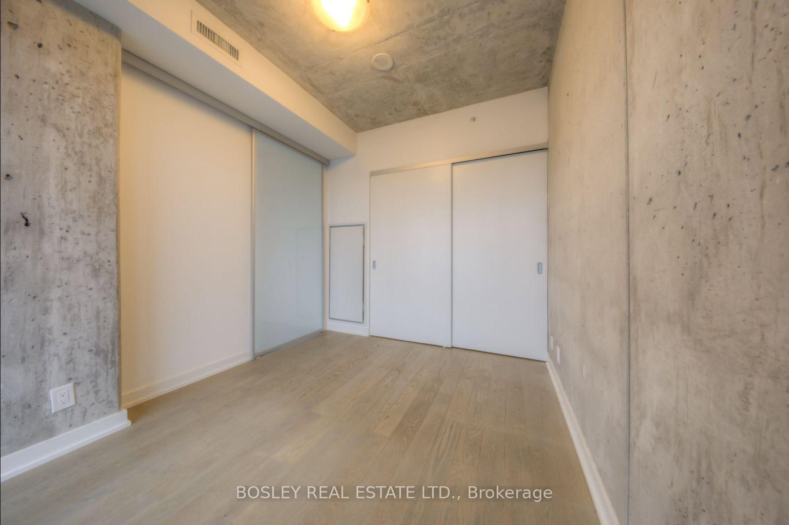 11 Charlotte Street, Unit 3104 - Photo 8