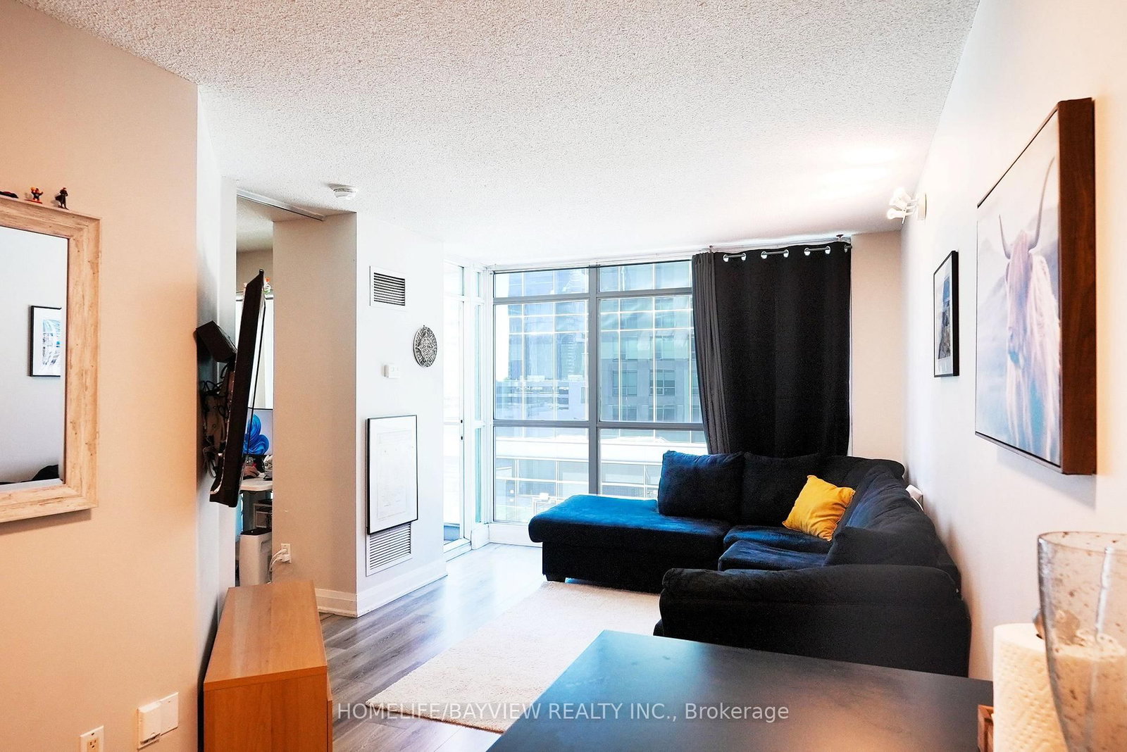 18 Yonge Street • #915 • Toronto, ON photo 17