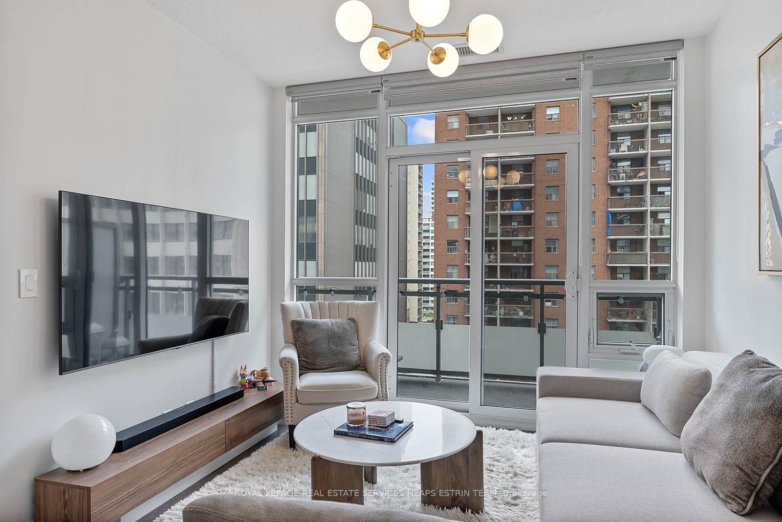 98 Lillian Street • #613 • Toronto, ON photo 7