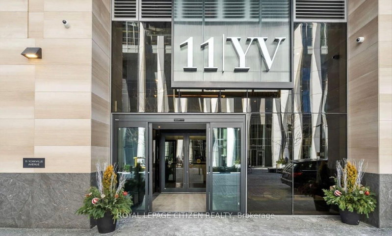 home for lease on 6007-11 Yorkville Avenue