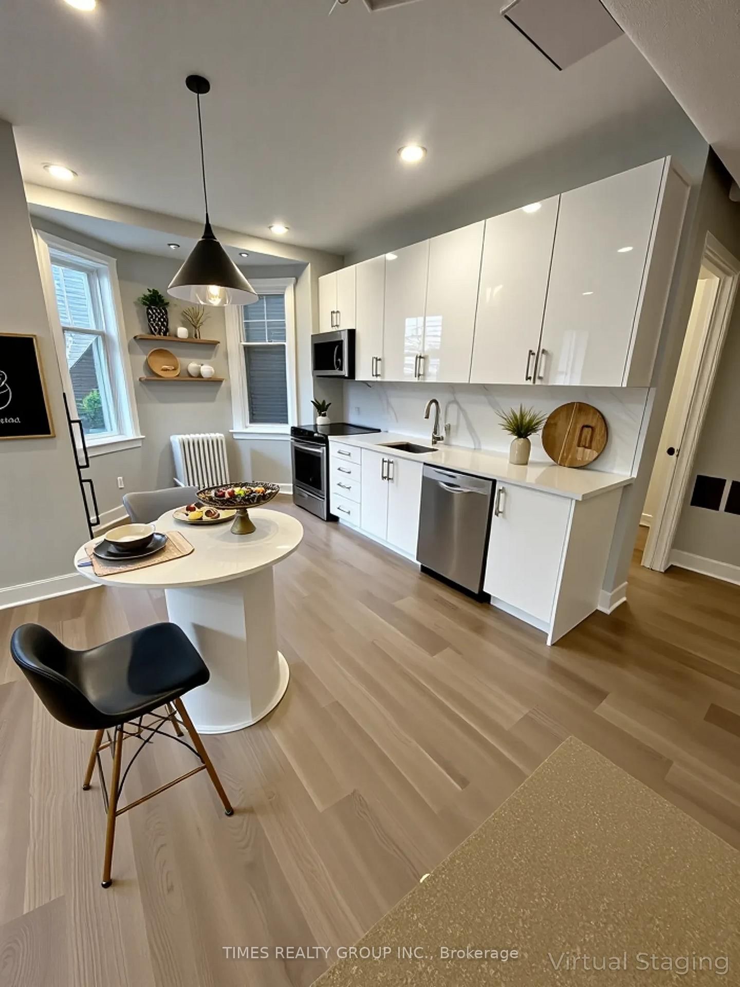10-592 Church Street, Toronto, ON, photo 3