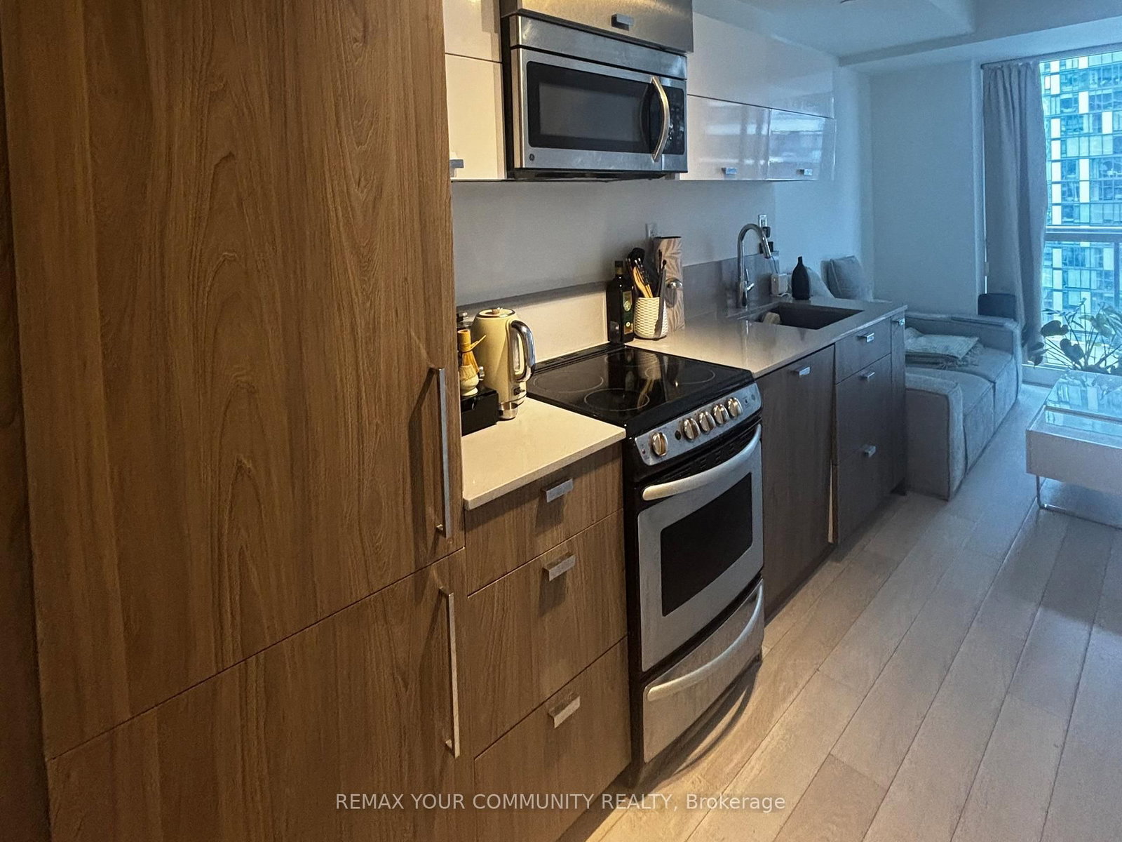 290 Adelaide Street W, Unit 2102 - Photo 6