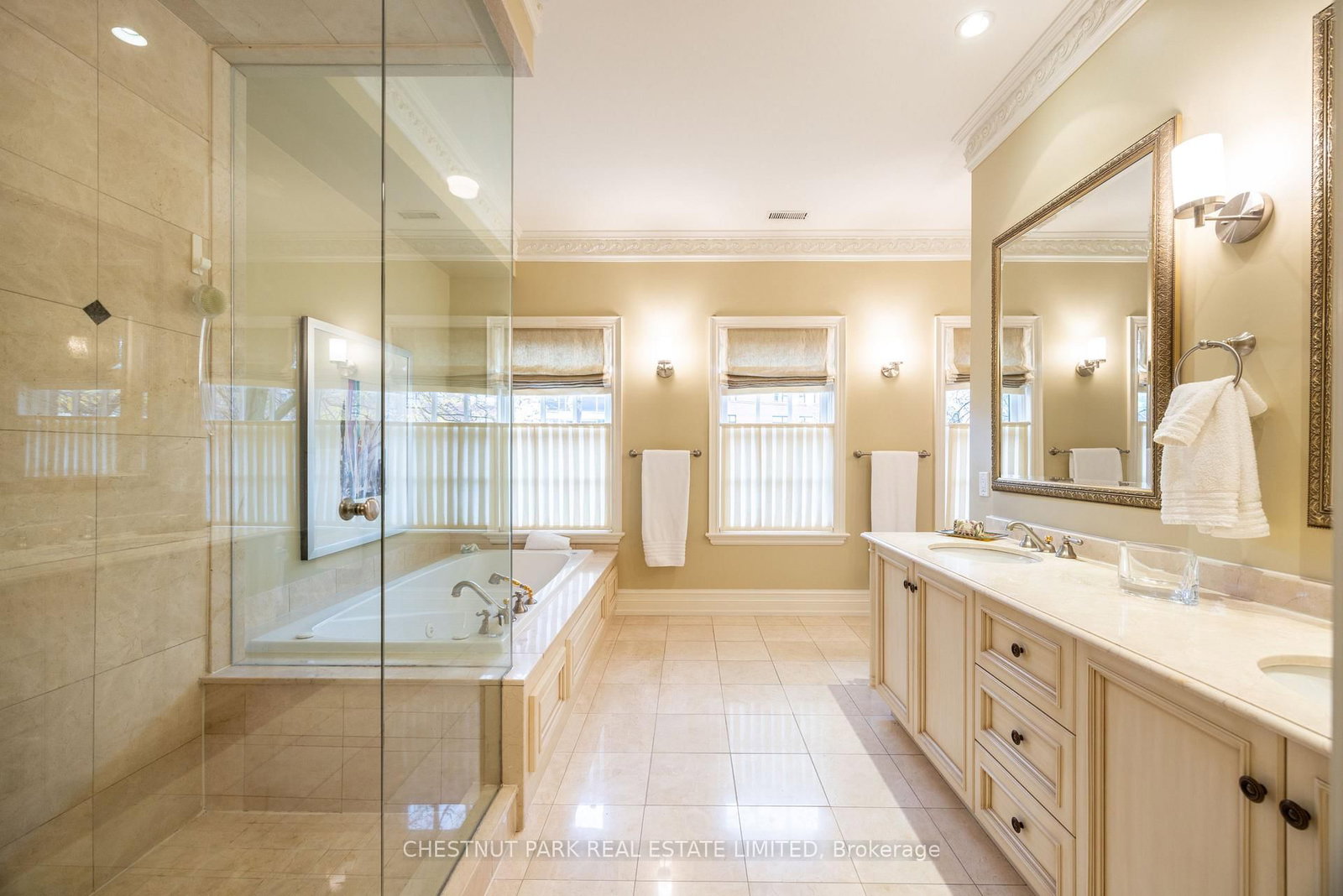 117 Davenport Road • Toronto, ON photo 28