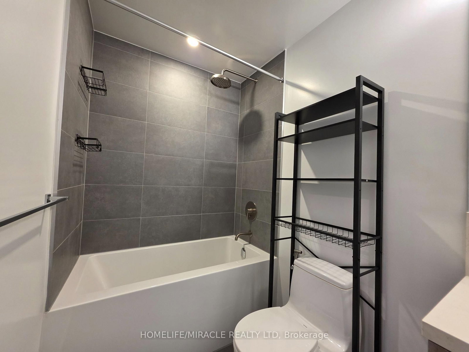 2020 Bathurst Street, Unit 341 - Photo 10