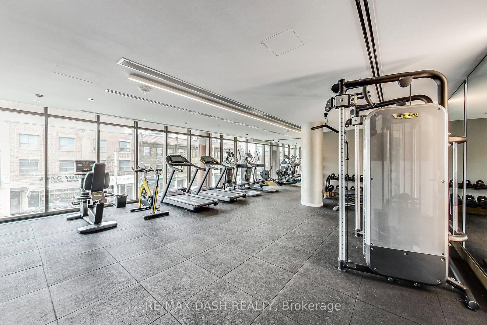 151 Avenue Road • #501 • Toronto, ON photo 21