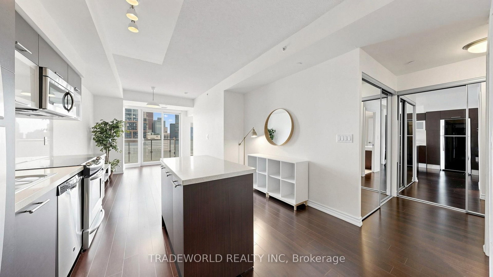 386 Yonge Street • #3709 • Toronto, ON photo 11
