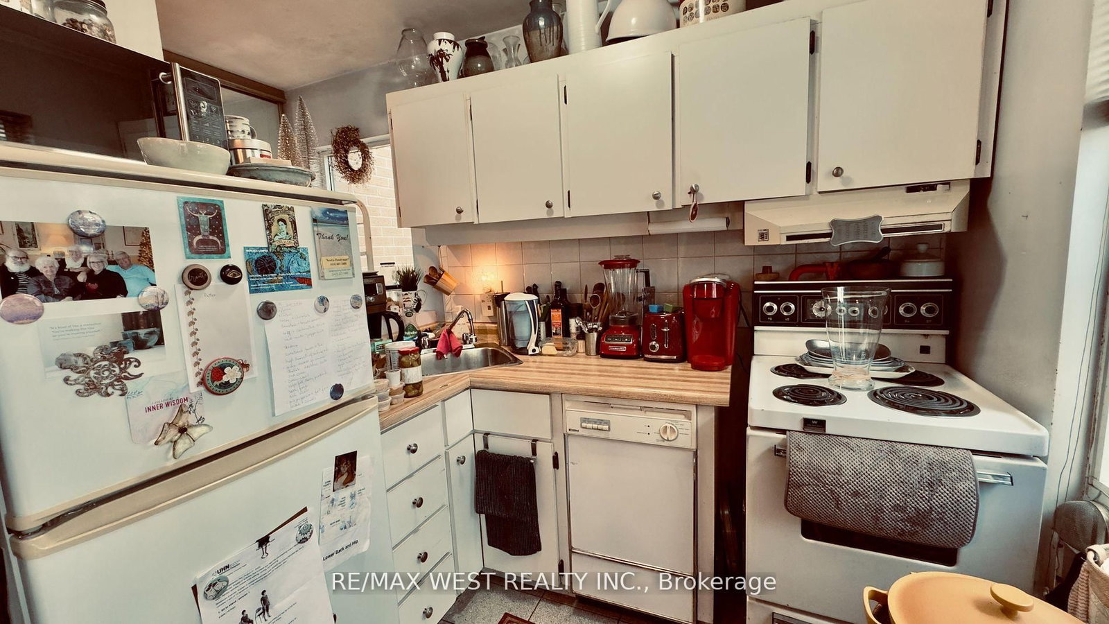 1061 Bathurst Street • Toronto, ON photo 17